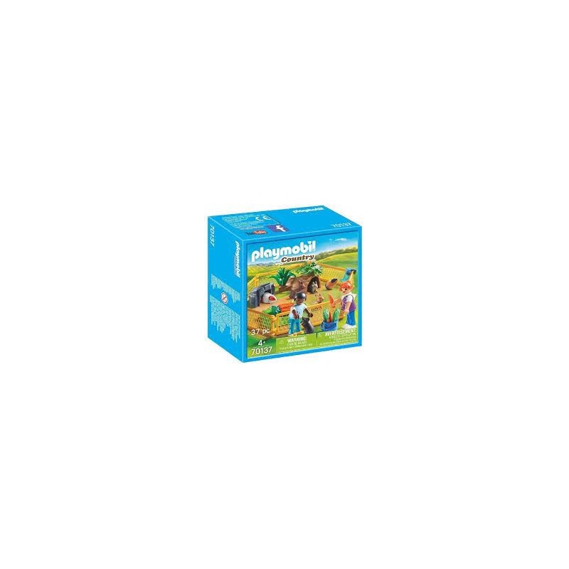 Enfants avec petits animaux