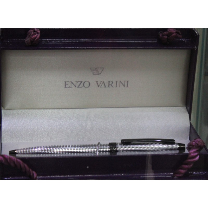 Stylo bille quadrillé avec coffret ENZO VARINI