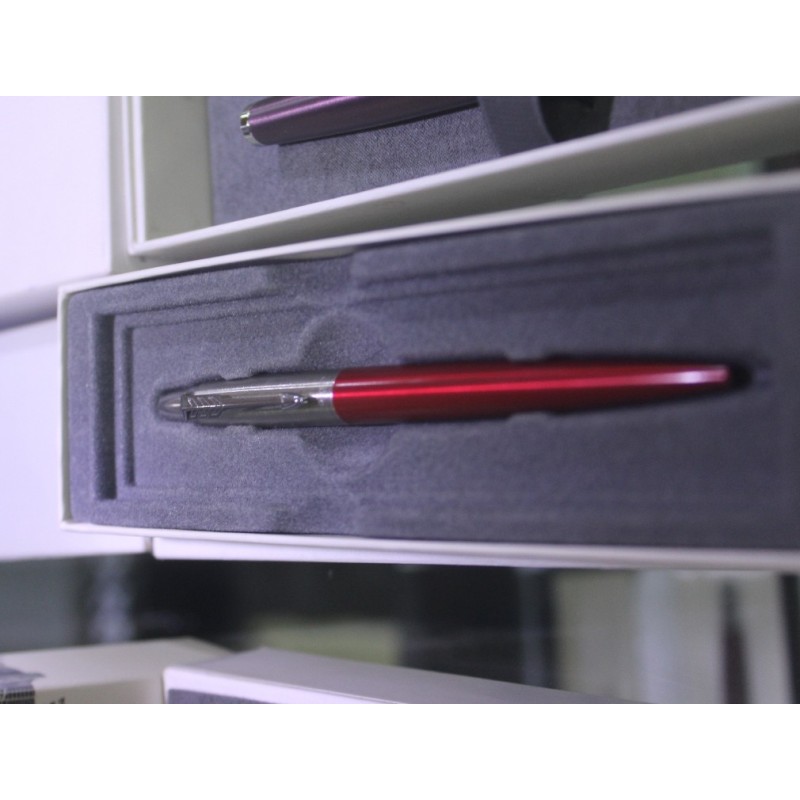 Stylo roller rétractable Parker