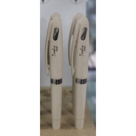 Stylo plume Tradio Pentel